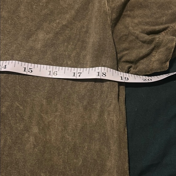 Treasure & Bond Green Short Sleeve Tee with Vintage Style - Picture 2 of 4